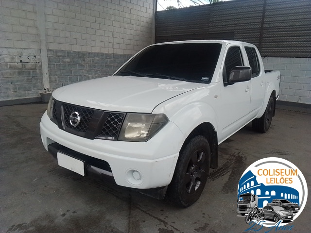 NISSAN FRONTIER XE 2.5 4X4 ANO 2012/2013