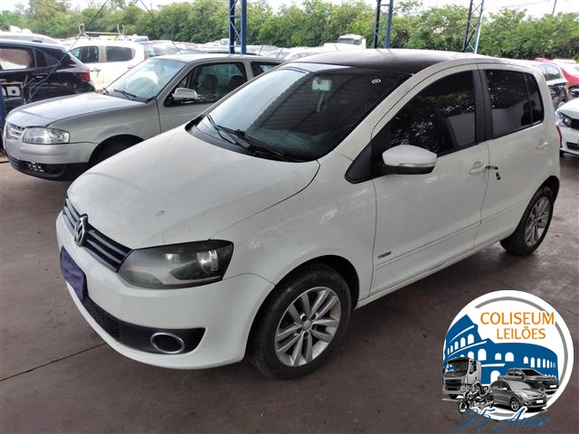VOLKSWAGEN FOX 1.0 GII ANO 2011/2012